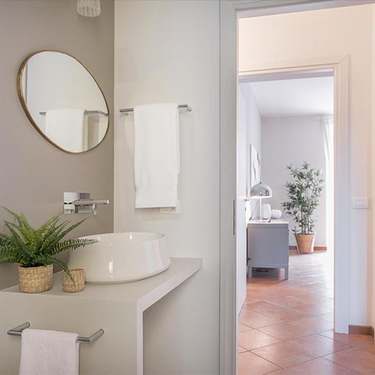 GuestHost - Corso Como Chic Apartment - Appartamento Superior con 2 Camere da Letto - 16