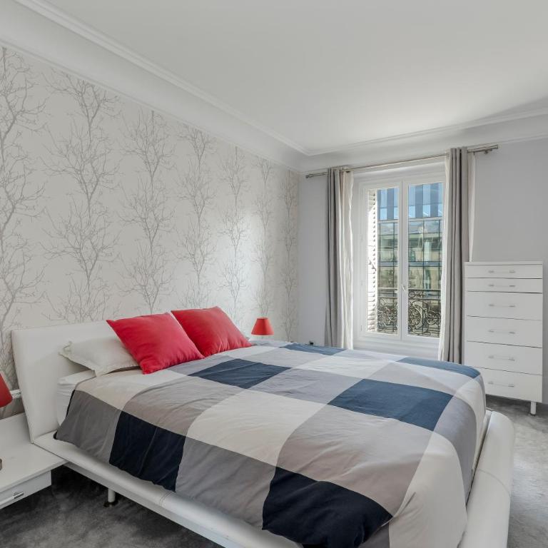 Luxury 5-Bed Residence - Opposite the Eiffel Tower - Located on Avenue Kléber - Apartamento - 9