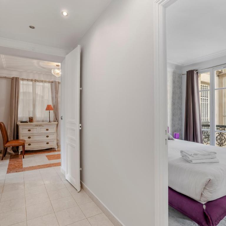 Luxury 5-Bed Residence - Opposite the Eiffel Tower - Located on Avenue Kléber - Apartamento - 12
