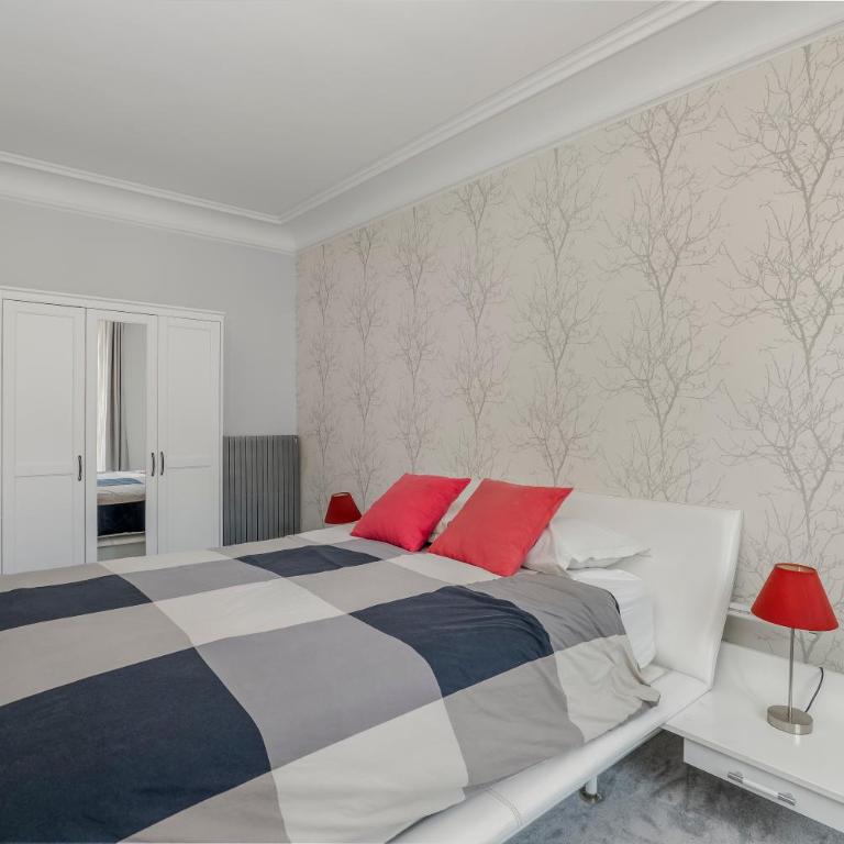 Luxury 5-Bed Residence - Opposite the Eiffel Tower - Located on Avenue Kléber - Apartamento - 13