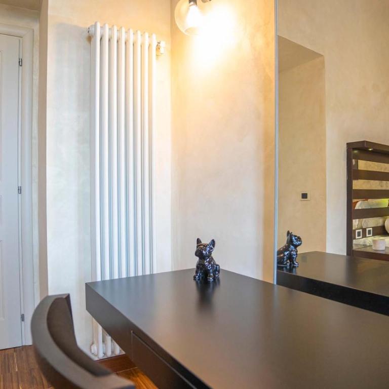 EasyTopStay - Piazza Venezia City View Charming Apt - Appartamento con 3 Camere da Letto - 8