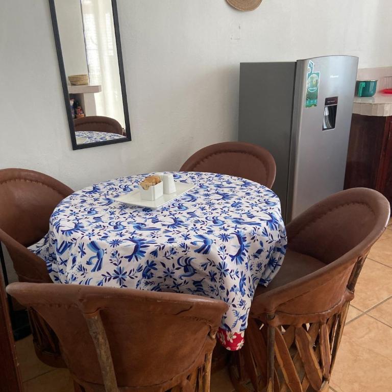 Charming very quiet Center Renewed - One-Bedroom Apartment - 17
