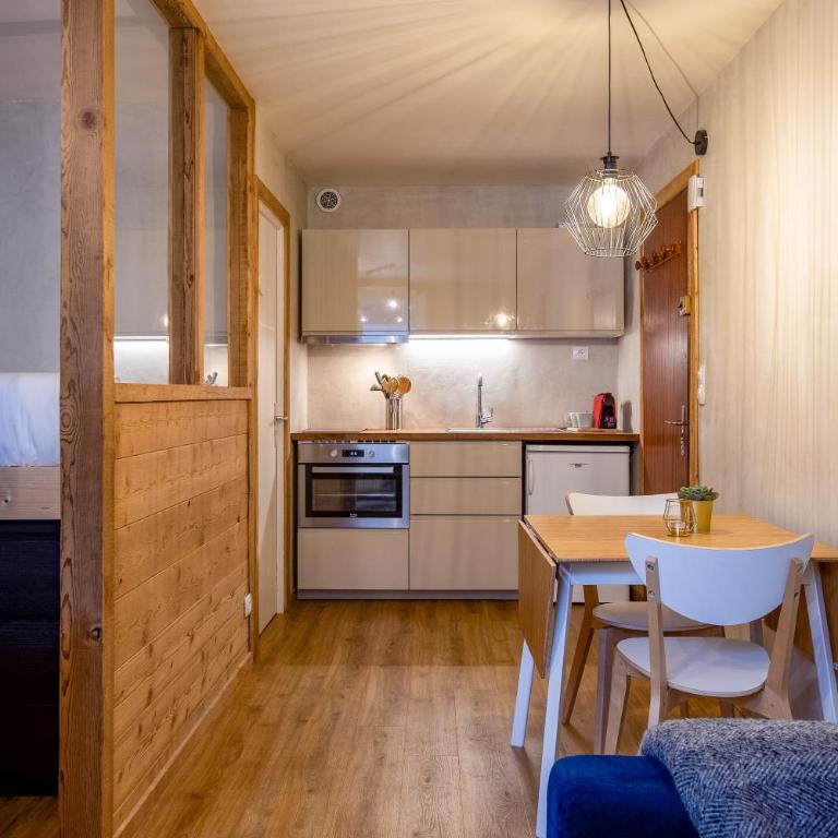 Le Cry - Cosy studio 2pax - Free Parking - 5mn City Center - Appartamento con 1 Camera da Letto - 16