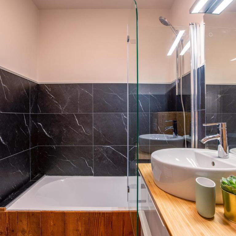 Le Cry - Cosy studio 2pax - Free Parking - 5mn City Center - Appartamento con 1 Camera da Letto - 4