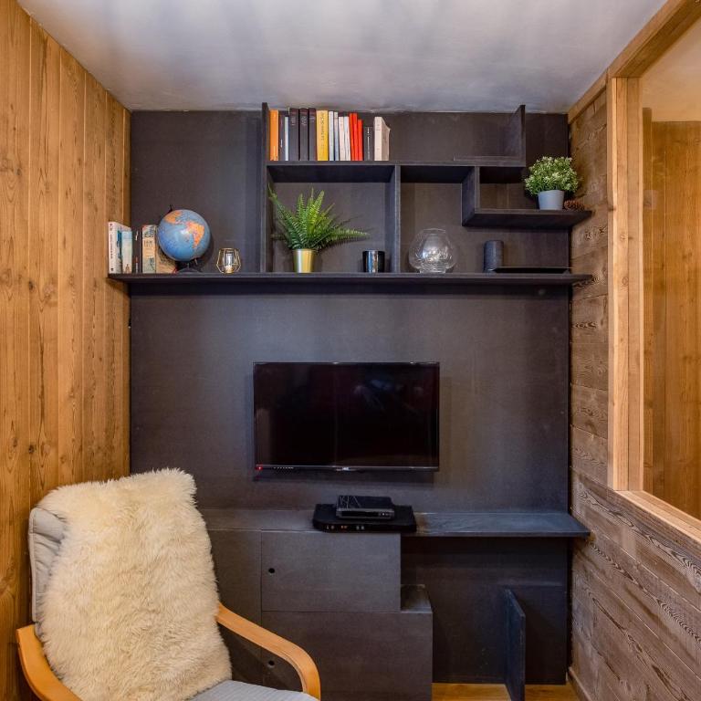 Le Cry - Cosy studio 2pax - Free Parking - 5mn City Center - Appartamento con 1 Camera da Letto - 9