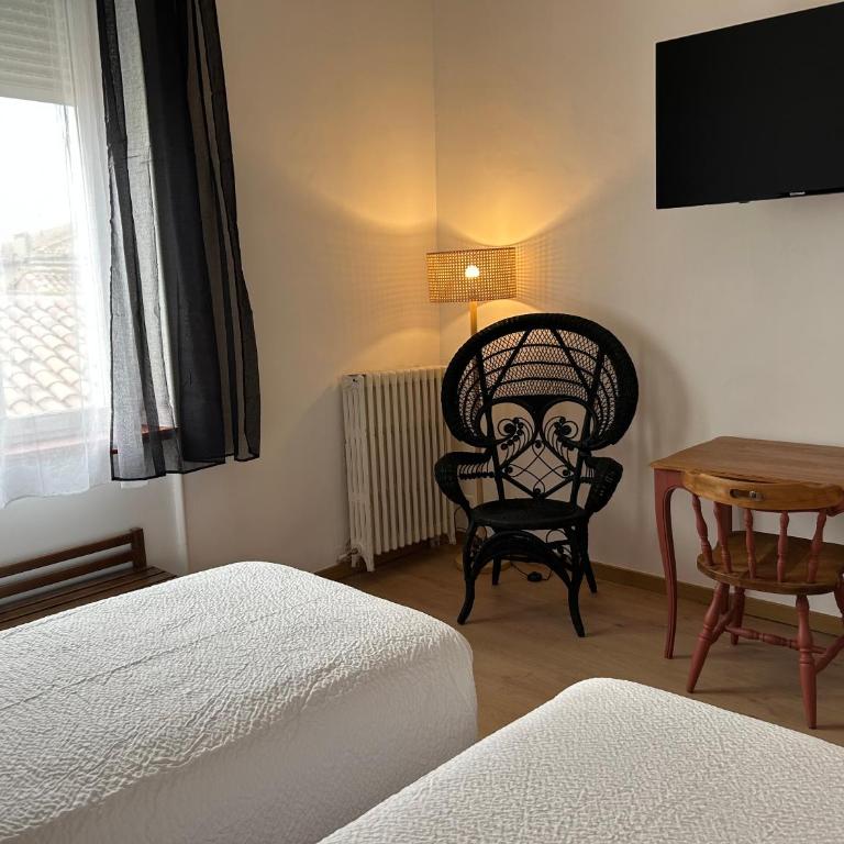 Hotel de France - King Size / Twin Room - 3