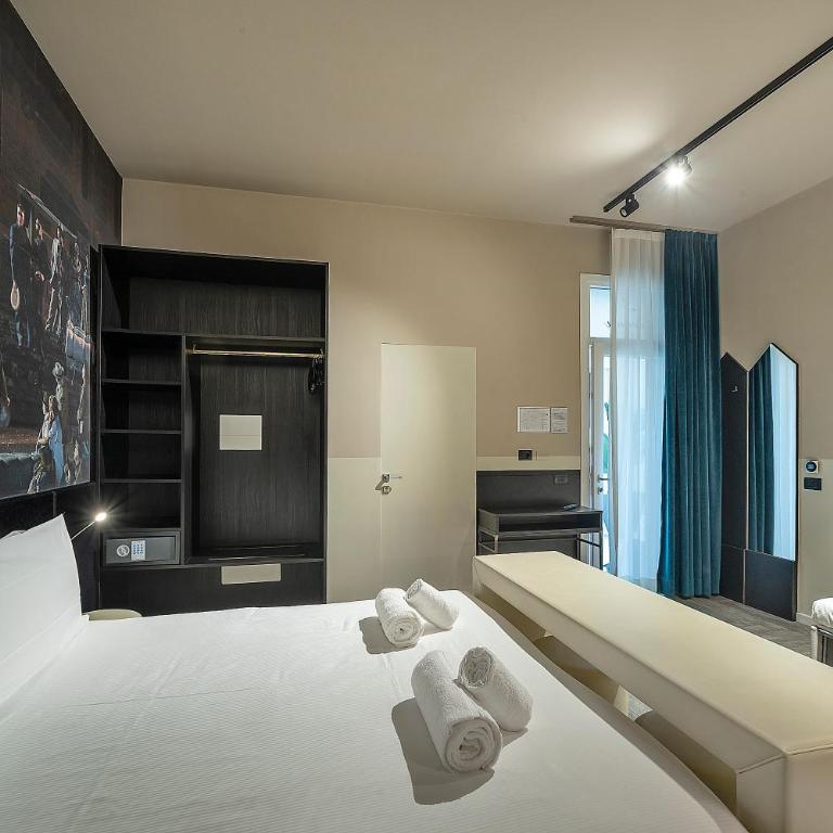 Italianflat - Theatrum Rooms and Suite - Comfort Triple Room - 7