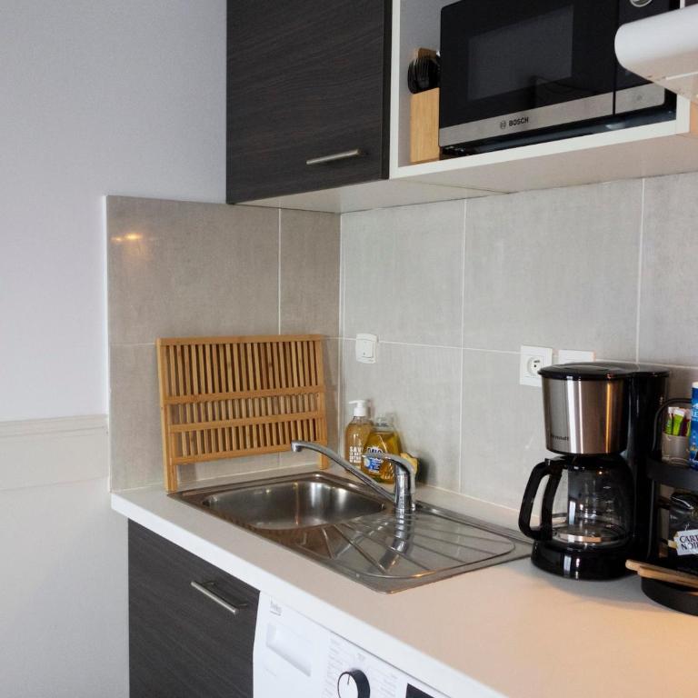 'L'Élégant' Studio Centre, Parking privé, Clim, Terrasse - Estudio con terraza - 21