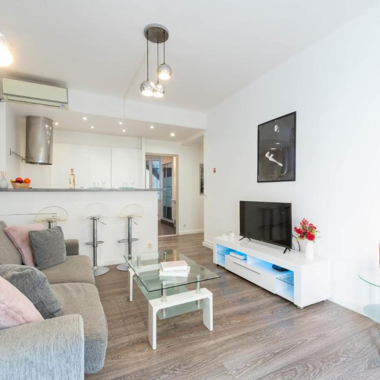 1-Br Apartment in Cannes Walk to the Beach - Apartment - 9