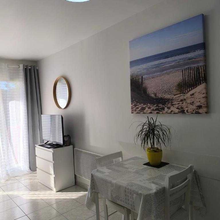 La Pinède Océane,400m des plages - Appartement - 2