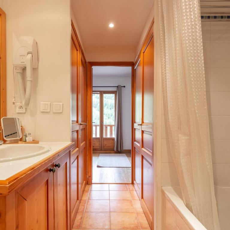 Chalet Wallis, Wifi, Garage, Proche des pistes - Chalet - 21
