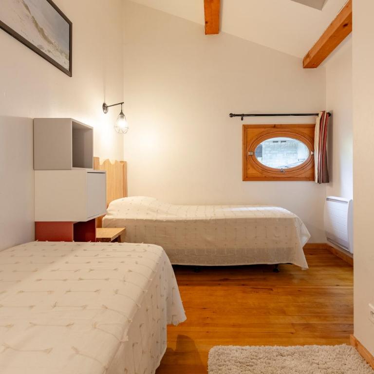 Chalet Wallis, Wifi, Garage, Proche des pistes - Chalet - 31