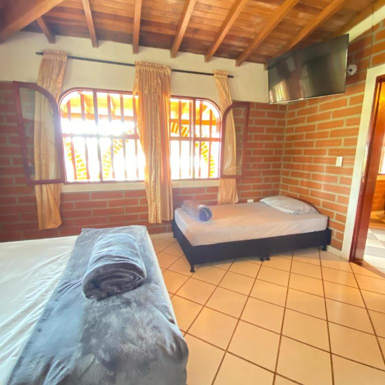 Hotel Campestre Alto lindo en Guatapé - Habitación Doble con baño privado - 6