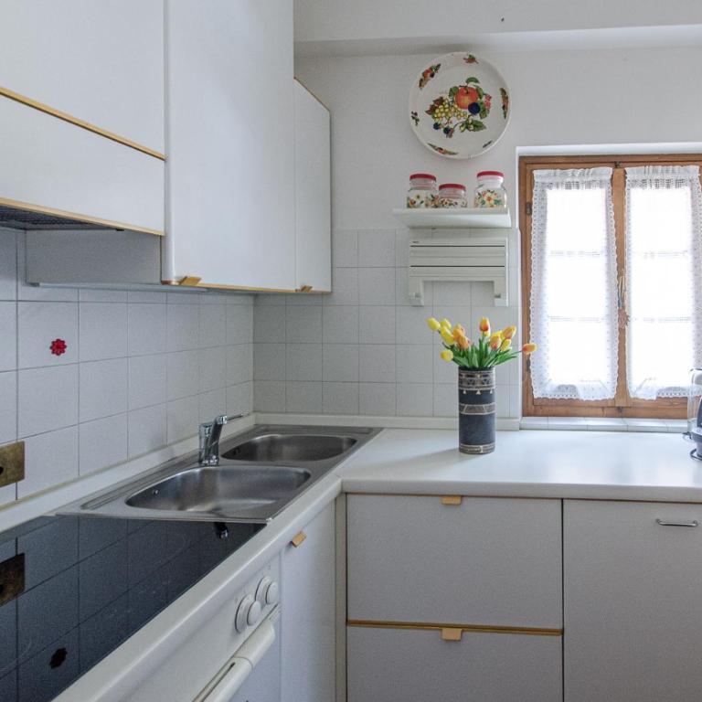 Appartamento centralissimo con wi-fi - Appartamento con 2 Camere da Letto - 3