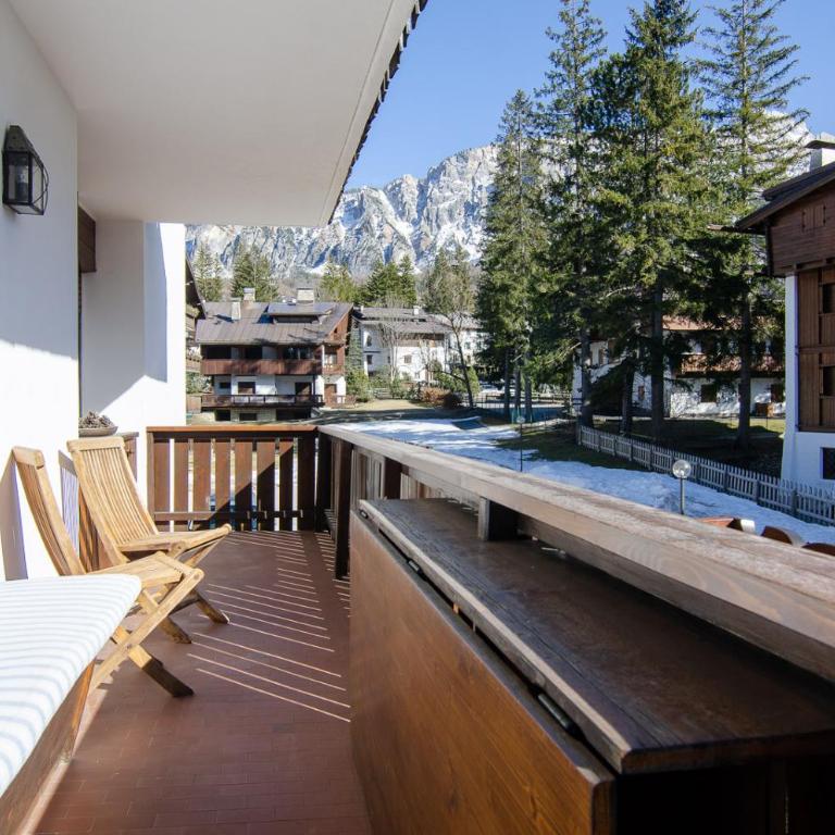 Splendido appartamento a due passi dal centro con terrazza e garage - Appartamento con 3 Camere da Letto - 2
