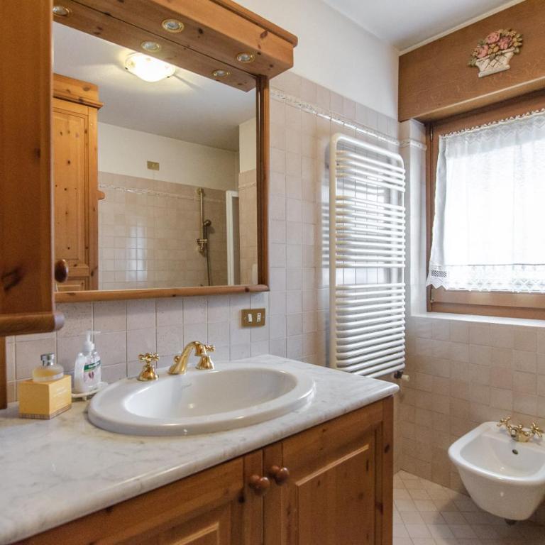 Splendido appartamento a due passi dal centro con terrazza e garage - Appartamento con 3 Camere da Letto - 19