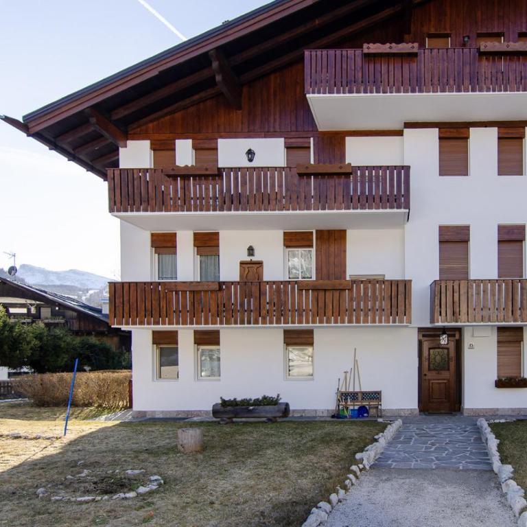 Splendido appartamento a due passi dal centro con terrazza e garage - Appartamento con 3 Camere da Letto - 35