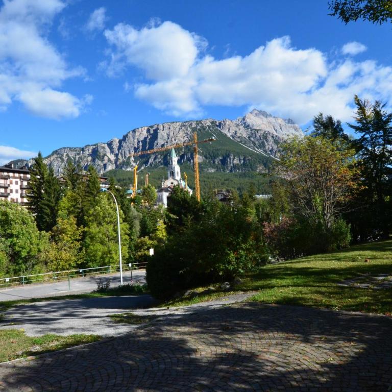 Lungoboite 14 - Cortina - Appartamento con 3 Camere da Letto - 20