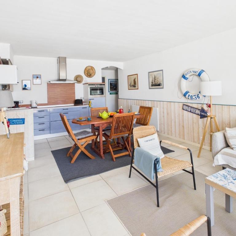 -TE MOANA- Beau T2 Bis surplombant la mer avec parking - Appartement - 11