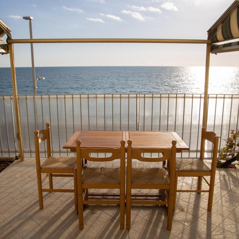 Perfect Wave a 10 m dal mare - Appartamento con Vista Mare - 5