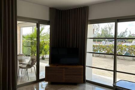 2BR Apartment with Beach Club - 1 - 20