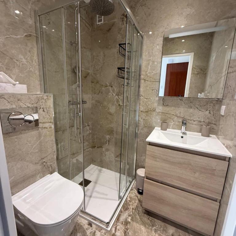 Luxury 1 Bed Apt Seafront Escape in Cannes - Appartement 1 Chambre - 13