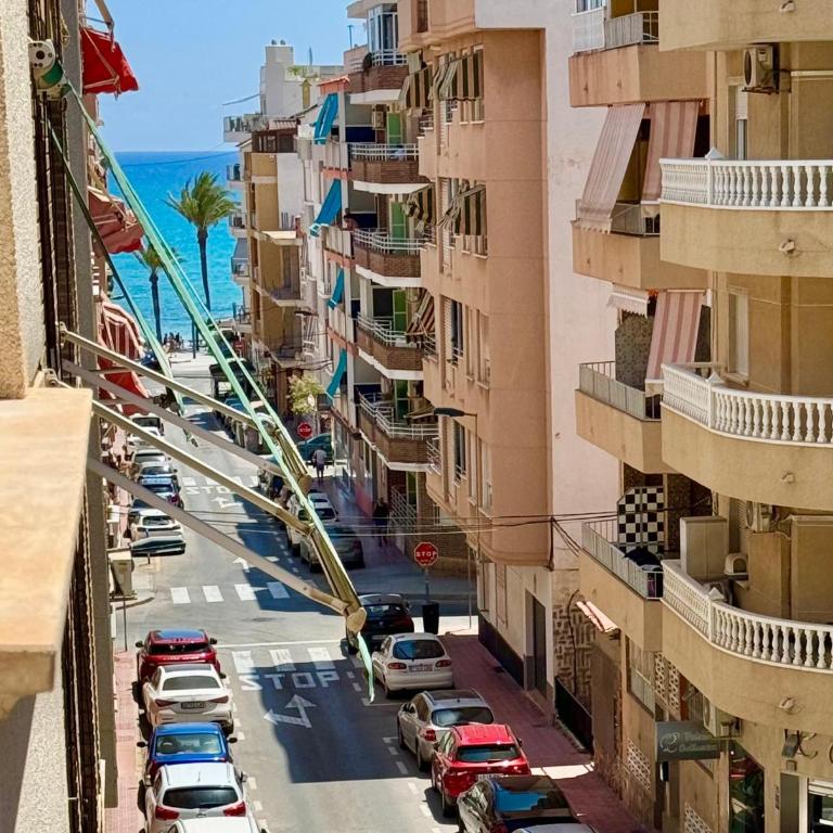 Del Mar 3 - Deluxe Apartment Torrevieja Playa del Cura - Two-Bedroom Apartment - 3