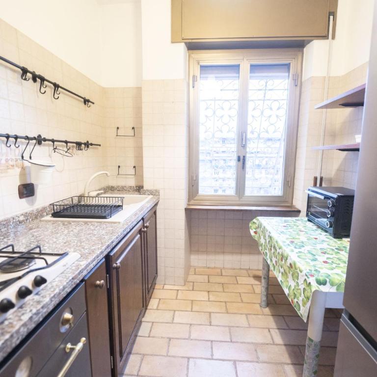 Spacious and Bright 3BR Family Apartment - Appartamento con Balcone - 20