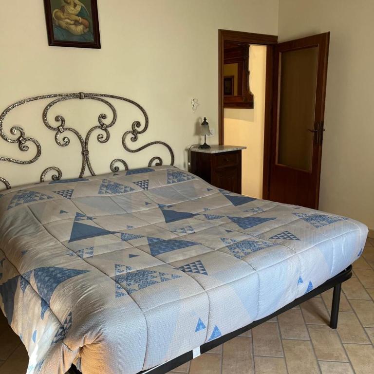 House in San Gimignano - One-Bedroom Standard Apartment - 5