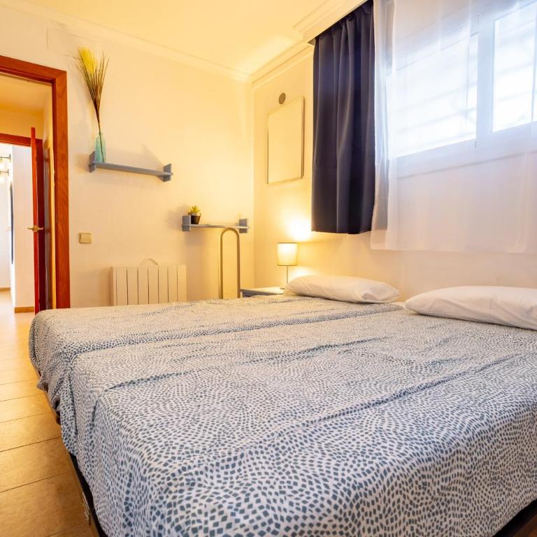 MARITIM Blue Family Sea View WiFi - Apartment mit 2 Schlafzimmern, einem Balkon und Meerblick - 12