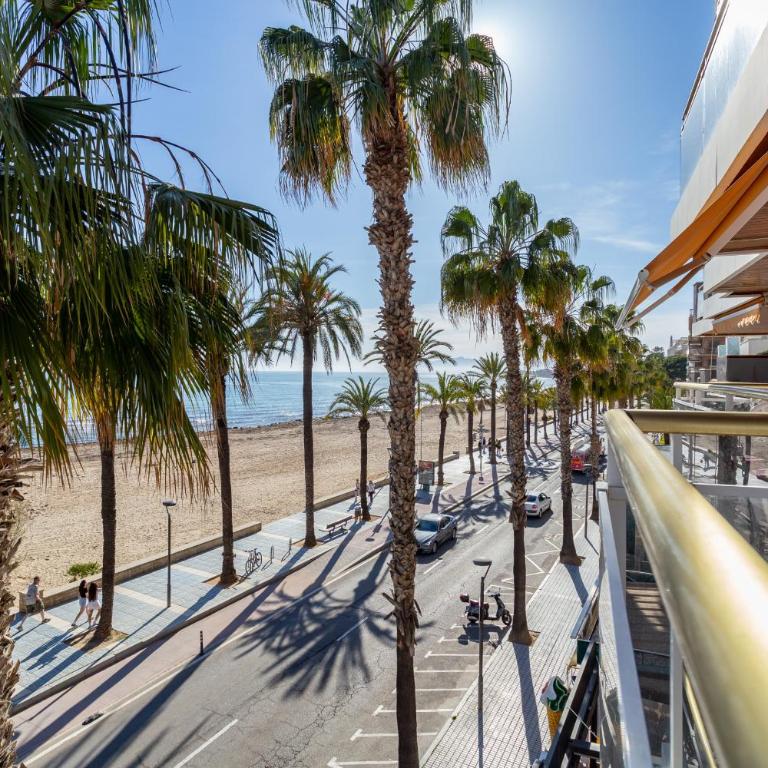 MARITIM Blue Family Sea View WiFi - Apartment mit 2 Schlafzimmern, einem Balkon und Meerblick - 47