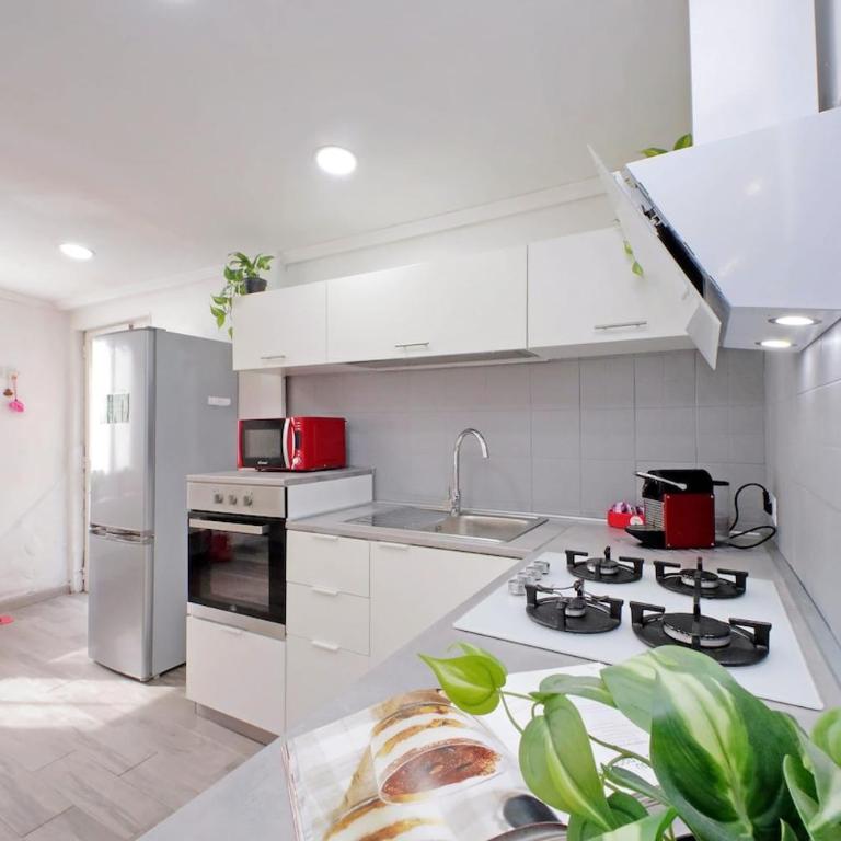 House Sabrina Aurelio - Casa con 2 Camere da Letto - 2