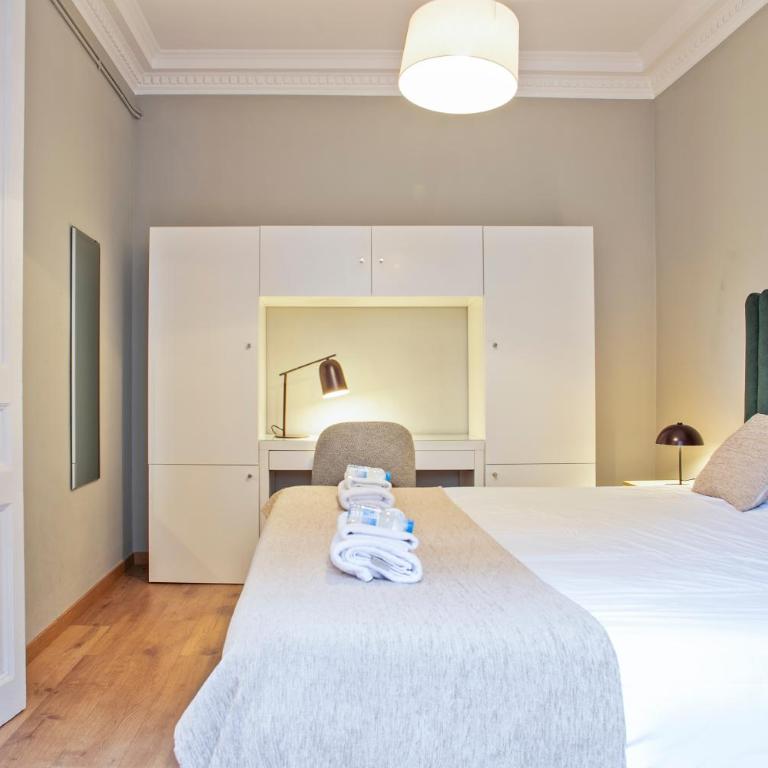 Alcam Entenza - Superior Four-Bedroom Apartment (5 Adults) - 8