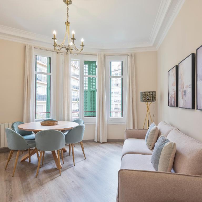 Alcam Entenza - Superior Four-Bedroom Apartment (5 Adults) - 1