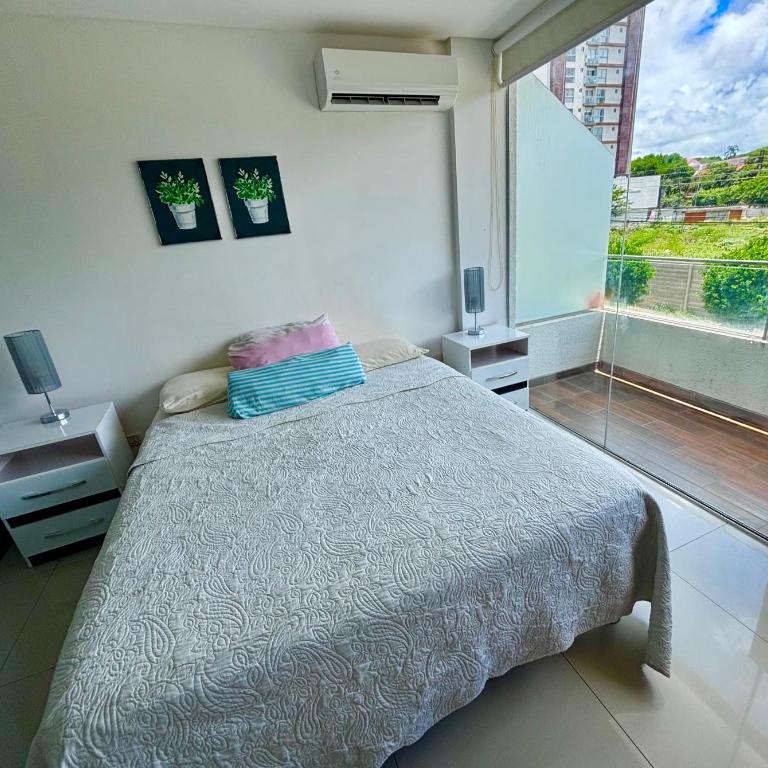 Apartamento en la mejor zona de scz - Apartamento de 1 dormitorio - 1