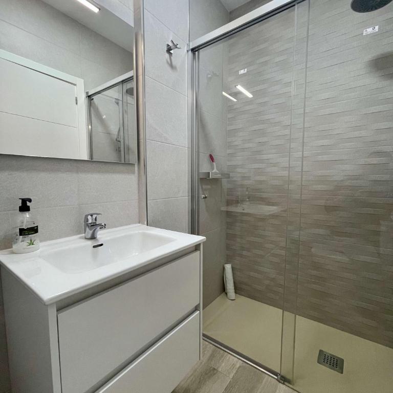 SHR064 Apartamento de 2 Habitaciones con piscina - Apartamento - 11