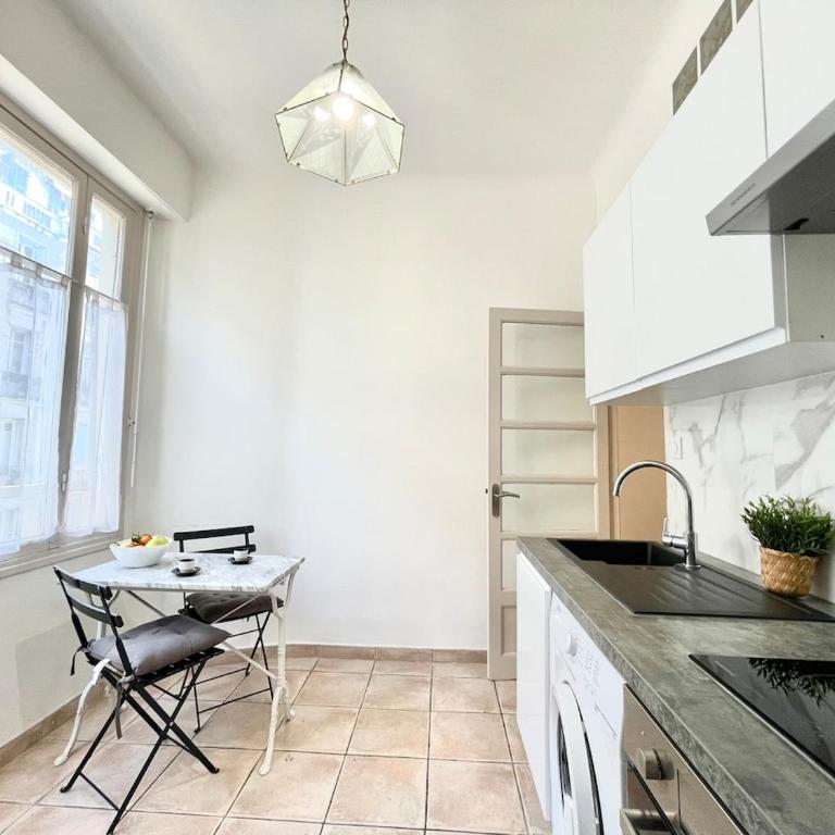 Belle Nuit - Appartement 1 Chambre - Vue sur Ville - 15