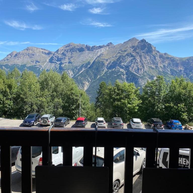 Superbe appartement avec balcon - Apartamento de 1 dormitorio - 2