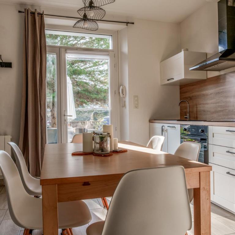 Maison 5 p hyper centre Amboise #parking #terrasse - Vacation Home - 3