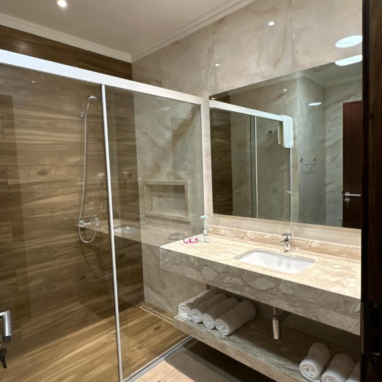 Parque Hotel Manantial - Superior Quadruple Room - 6