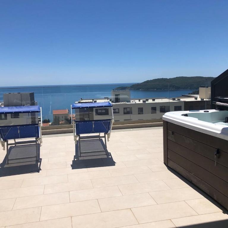 Horizon Two bedroom Penthouse with Hot tub - Two-Bedroom Apartment - 29