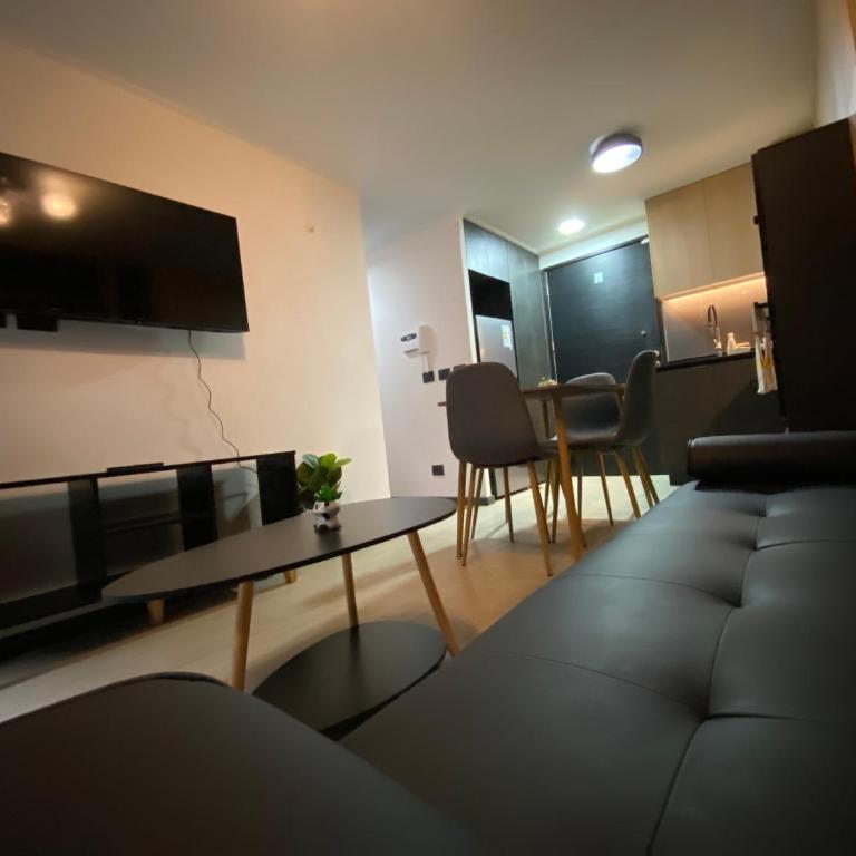 Depto a pasos de la playa, piscina, jacuzzi y patio - Apartamento de 2 dormitorios - 6