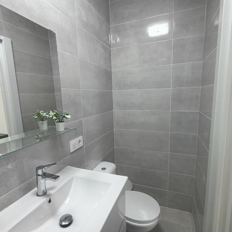 Acogedor Miniestudio en Playa Honda - One-Bedroom Apartment - 12