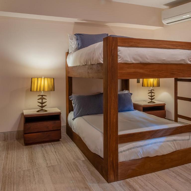 Stunning 11Bd Villa Fully Staffed, Indoor Tennis and More - Deluxe Villa - 19