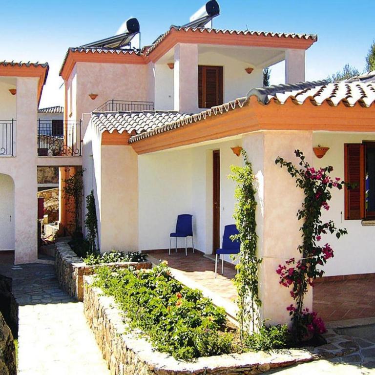 Apartment in Tanaunella Budoni with Pool - Appartamento - 1