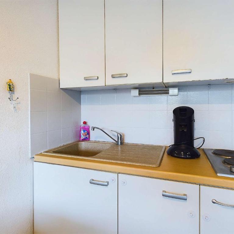Appartement lumineux 2 pièces, terrasse, proche plage, parking, Grau D'Agde - One-Bedroom Apartment - 8