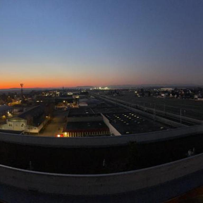 100 qm Penthouse, Self-Check-In, 2 Parkplätze - Penthouse-Apartment - 8