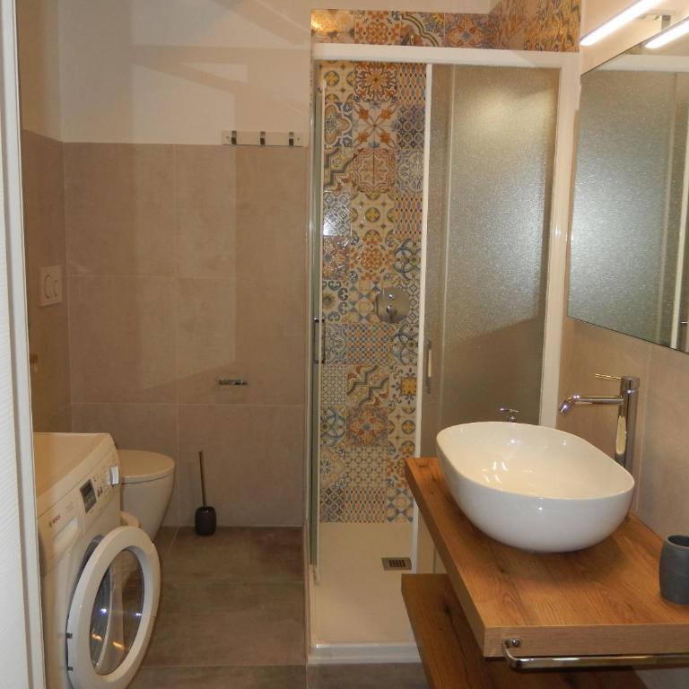 APPARTAMENTO HEIDI IN CENTRO STORICO - Appartamento con 1 Camera da Letto - 45