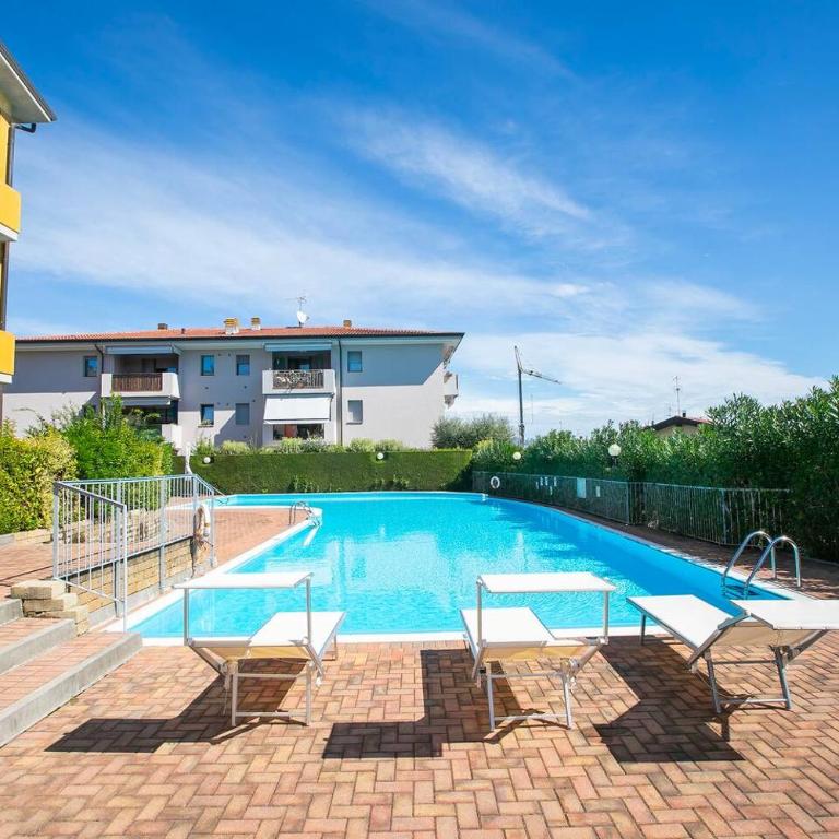 Garden Residence appartamento con terrazzo e piscina - Appartamento con 1 Camera da Letto - 2