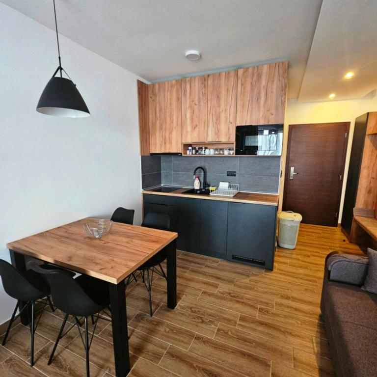 Residence Hill Lux - Studio with Mountain View - 12
